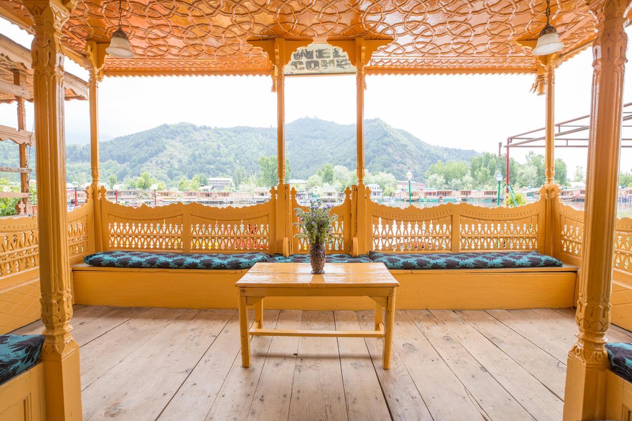 New Sea Palace Houseboats Srinagar  Luaran gambar
